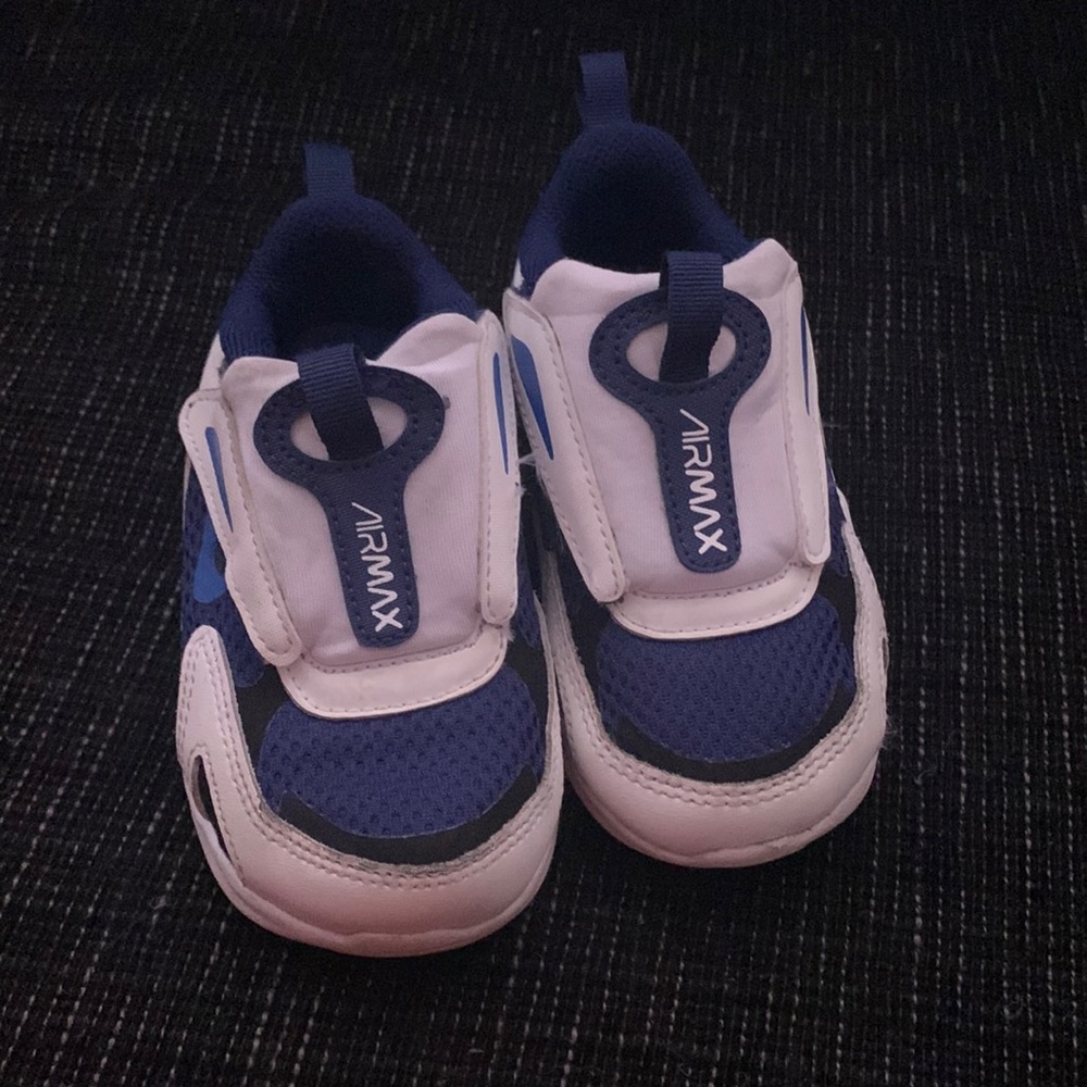 Nike Air Max toddler boy sneaker shoes